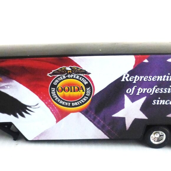 CNSstcs - ERTL Diecast PETERBILT CAB With TRAILER 1/64 Scale Advertising Ooida - Picture 9 of 16